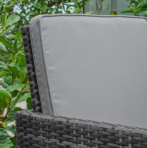8 Seater Cubed Rattan Garden Furniture Set - Image 8
