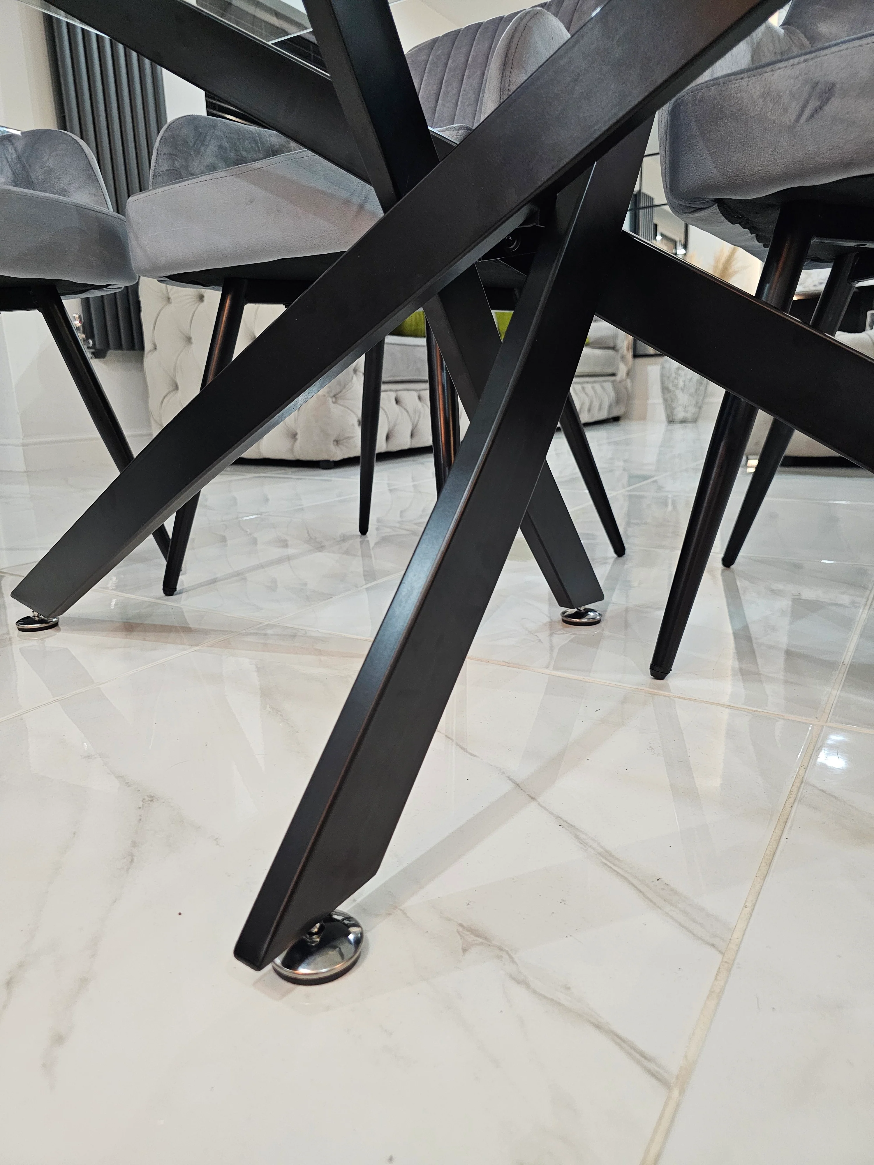 Amalfi Glass Dining Table Set With 6 French Velvet Chairs - Image 6