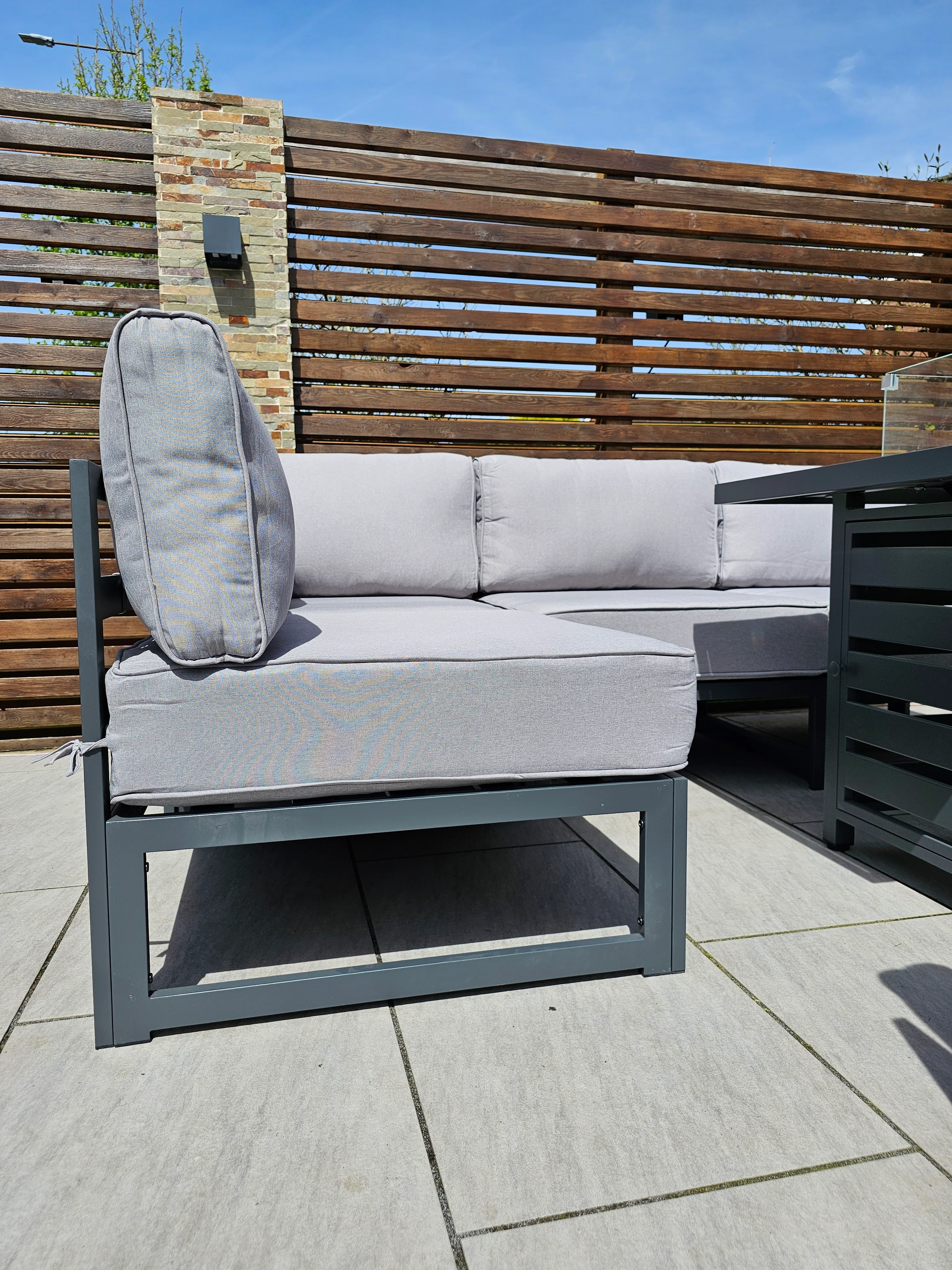 The Harlow Premium Aluminium 9 Seater Garden Set Inc Marble Effect Fire Pit Table - Image 3